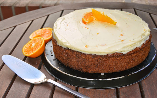 Carrot Cake con cobertura de queso y naranja. ¡Nos encanta!
